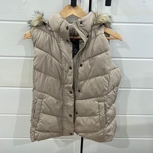 GAP puffer vest